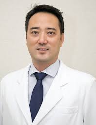 Dr. André Ogasawara